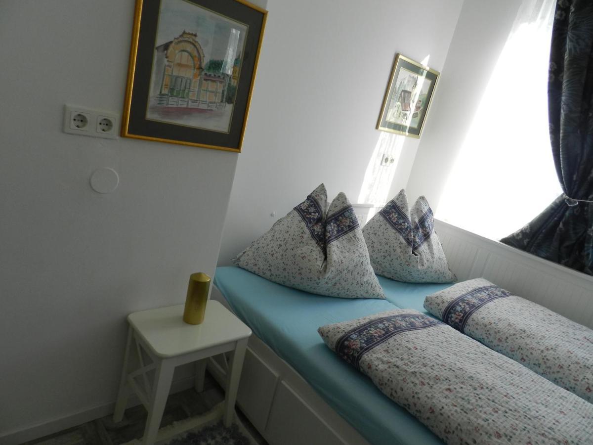 Klassik And Sunny Apartment! Vienna Luaran gambar