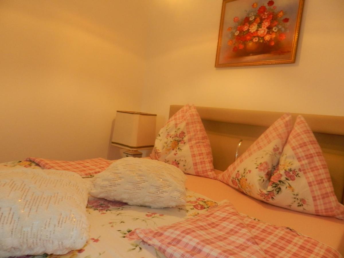 Klassik And Sunny Apartment! Vienna Luaran gambar