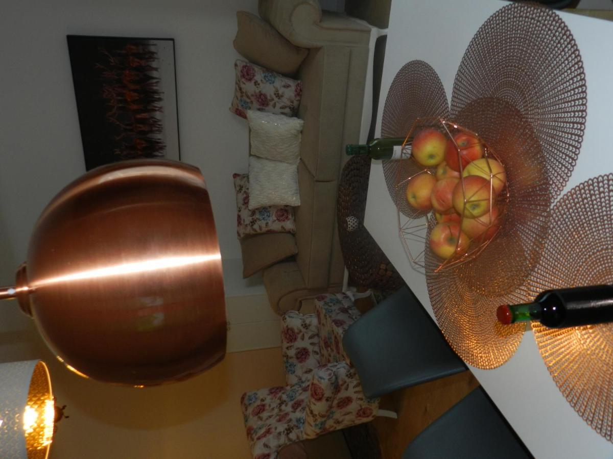 Klassik And Sunny Apartment! Vienna Luaran gambar
