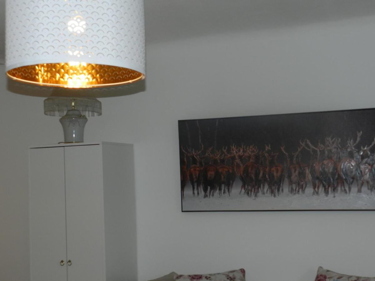 Klassik And Sunny Apartment! Vienna Luaran gambar