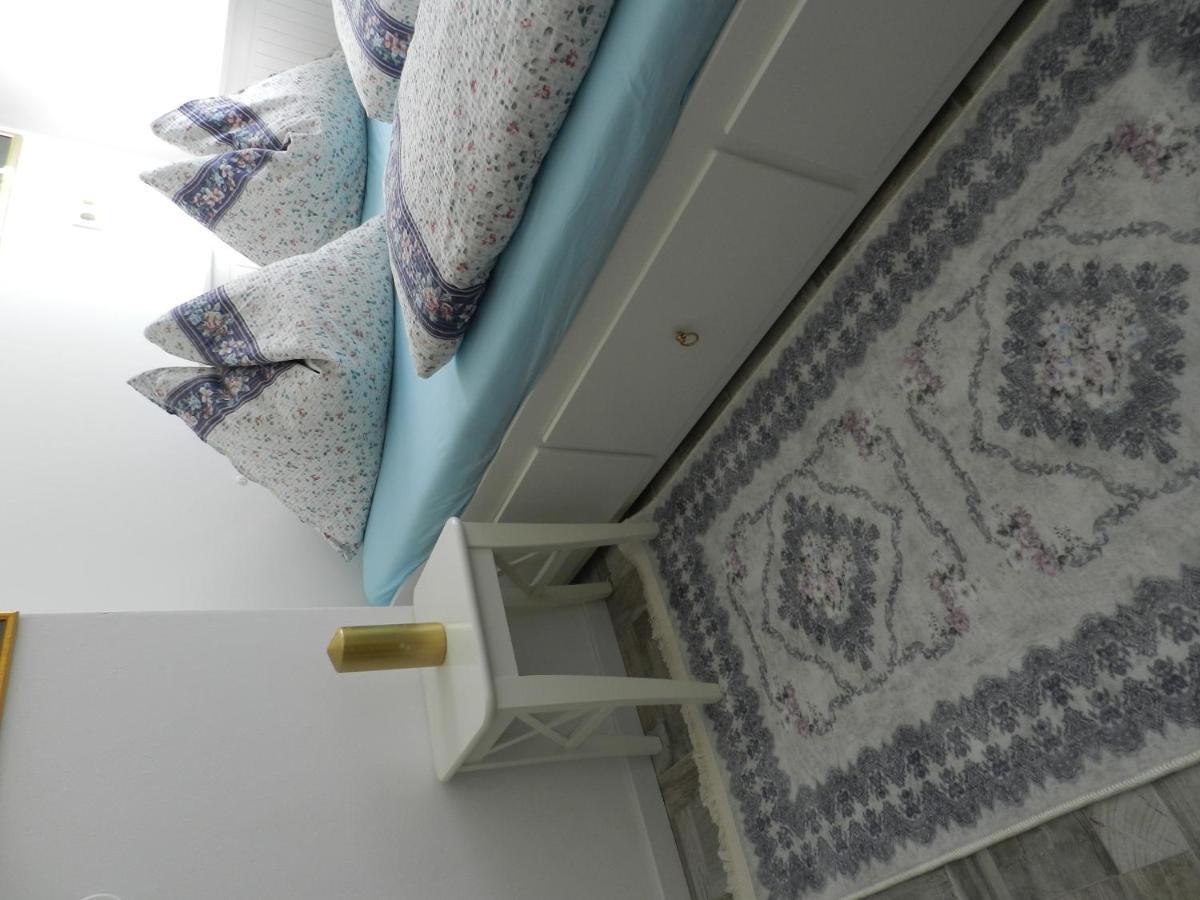 Klassik And Sunny Apartment! Vienna Luaran gambar